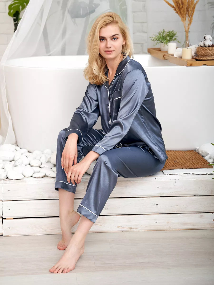 Pyjama Long en Satin & Passepoil Contrastant - Céleste