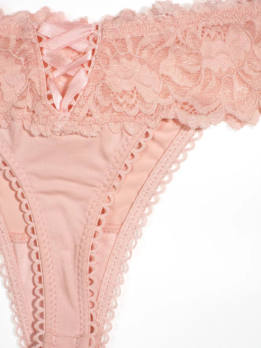 String Ysoria — Dentelle & Laçage