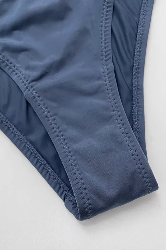 Tanga Astrée — Lignes de Satin
